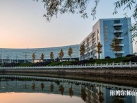 華中科技師范大學2023年招生辦聯(lián)系電話