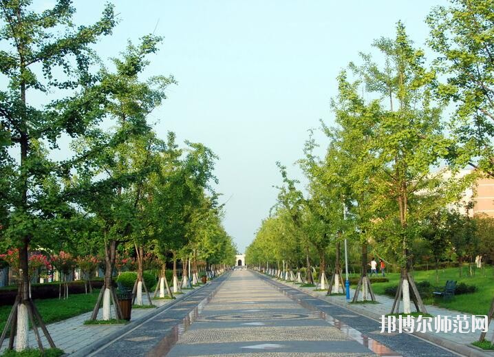成都城市建設(shè)技工幼兒師范學校網(wǎng)站網(wǎng)址