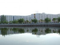 江漢藝術(shù)職業(yè)師范學(xué)院2023年學(xué)費(fèi)、收費(fèi)多少