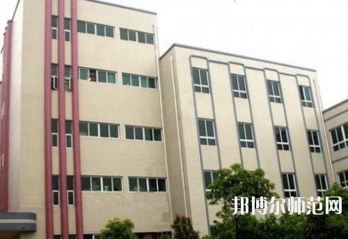 安順光輝幼師職業(yè)技術(shù)學(xué)校2023年報名條件、招生要求、招生對象