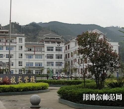 黎平中等幼兒師范職業(yè)技術(shù)學(xué)校2023年報(bào)名條件、招生要求、招生對(duì)象