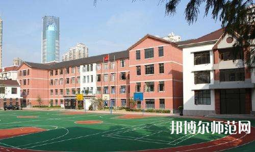 石家莊東方科技幼兒師范中等專業(yè)學校2020年報名條件、招生要求、招生對象