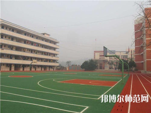 宜賓高場職業(yè)幼兒師范中學(xué)2020年報(bào)名條件、招生要求、招生對(duì)象