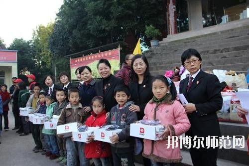 岳池白廟幼兒師范職業(yè)中學(xué)2020年報名條件、招生要求、招生對象