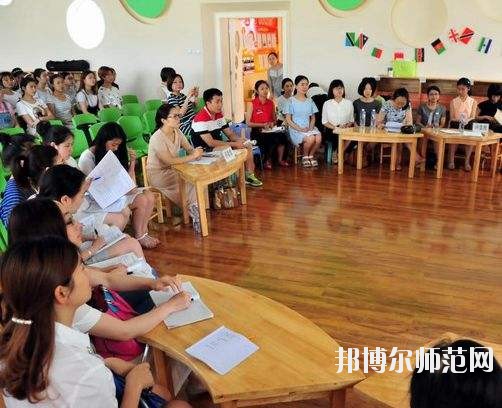 十堰2020年中專幼師學?？梢钥即髮? width=