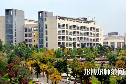 重慶機電工業(yè)幼師學校怎么樣、好不好