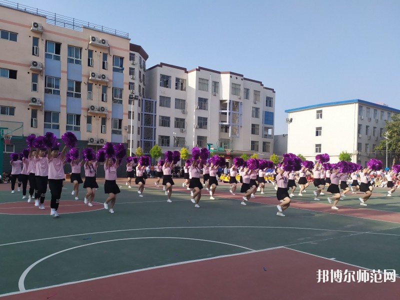 汕頭職業(yè)技術(shù)師范學(xué)院地址在哪里？