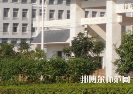 信陽(yáng)職業(yè)技術(shù)師范學(xué)院2023年報(bào)名條件、招生要求、招生對(duì)象