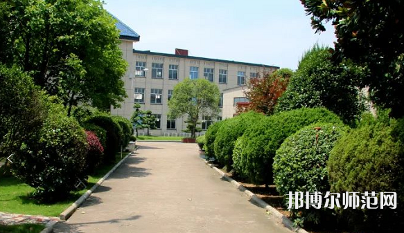 貴陽電子幼師職業(yè)學(xué)校2023年報名條件、招生要求、招生對象