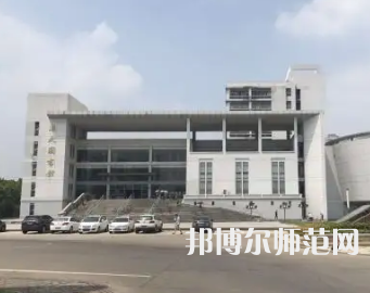 安徽大學(xué)師范學(xué)院龍河校區(qū)2023年報名條件、招生要求、招生對象