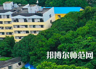 長沙學院師范學院2023年學費、收費多少