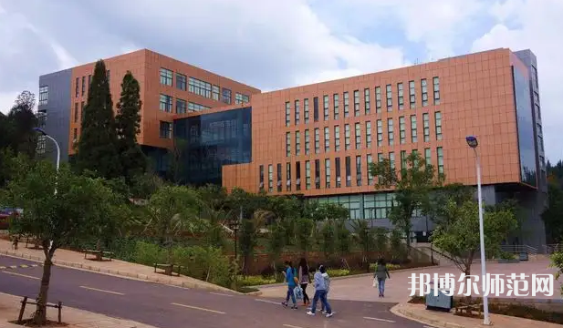 云南現(xiàn)代職業(yè)技術(shù)師范學院2023年地址在哪里