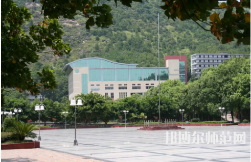 重慶文理師范學(xué)院星湖校區(qū)2023年報(bào)名條件、招生要求、招生對象 