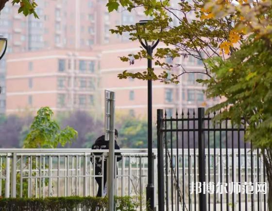 西安城市建設(shè)師范職業(yè)學(xué)院2023年學(xué)費(fèi)、收費(fèi)多少