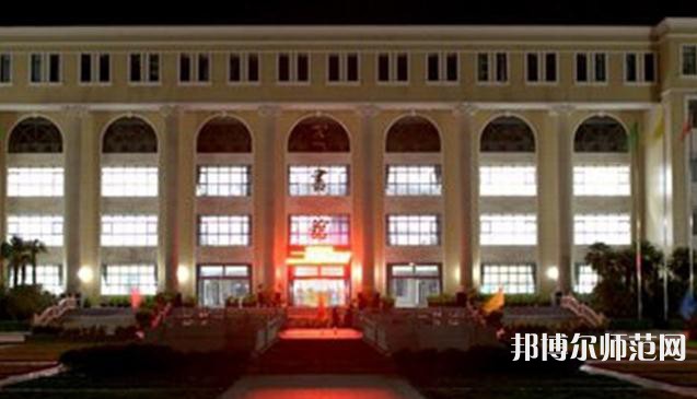 西北大學現(xiàn)代師范學院2023年怎么樣、好不好