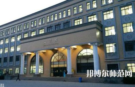 西北大學(xué)師范學(xué)院桃園校區(qū)2023年學(xué)費、收費多少 