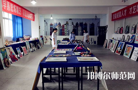 雅安幼師職業(yè)高級(jí)中學(xué)2023年怎么樣、好不好