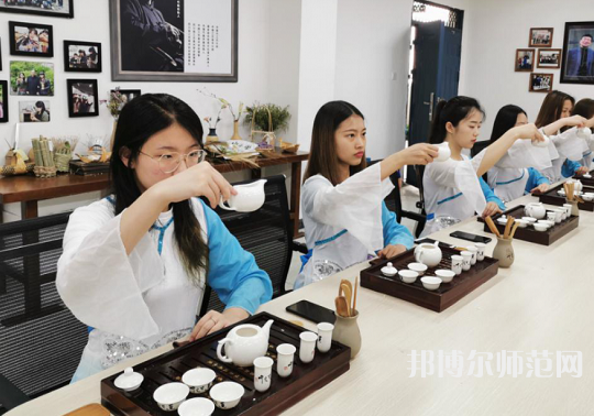 達(dá)州職業(yè)技術(shù)師范學(xué)院新校區(qū)2023年報名條件、招生要求、招生對象