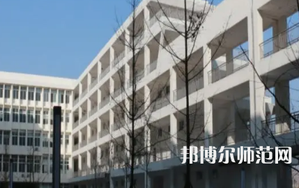2023年成都信息技術(shù)幼兒師范學(xué)校報(bào)名條件、招生對(duì)象