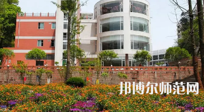 2023年樂山育才幼兒師范職業(yè)學(xué)校報(bào)名條件、招生對(duì)象