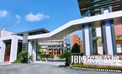 2023年四川師范大學(xué)附屬中學(xué)報(bào)名條件、招生對象