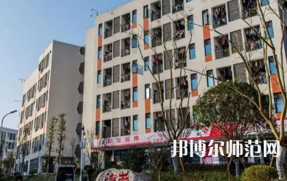2023年瀘州幼師職業(yè)技術(shù)學(xué)校報(bào)名條件、招生對象