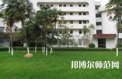 2023年四川省師范幼師學(xué)院報名條件、招生對象