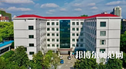 2023年湖南耒陽師范學(xué)校報名條件、招生對象