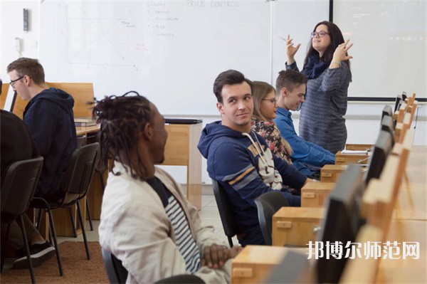 長順中等幼師職業(yè)學(xué)校介紹、地址